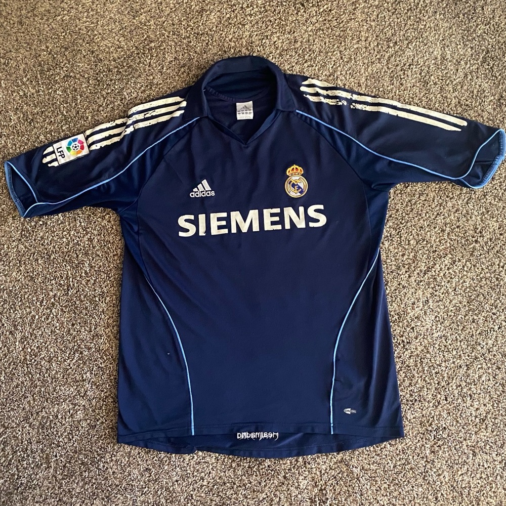 Vintage Real Madrid Futbol Shirt